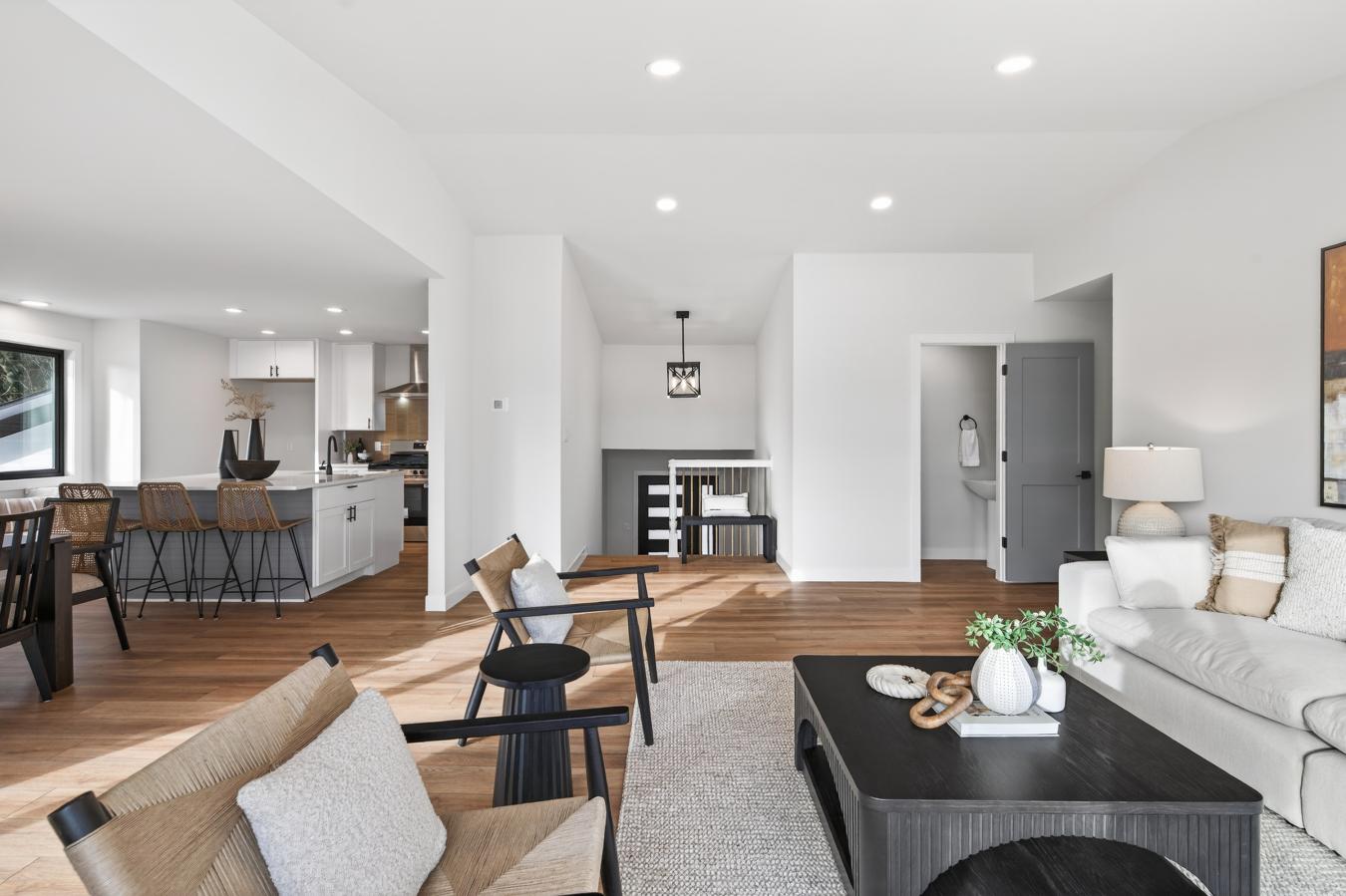 Maple Grove, Minnesota, 55369, United States, 4 Bedrooms Bedrooms, ,2 BathroomsBathrooms,Residential,For Sale,2012141