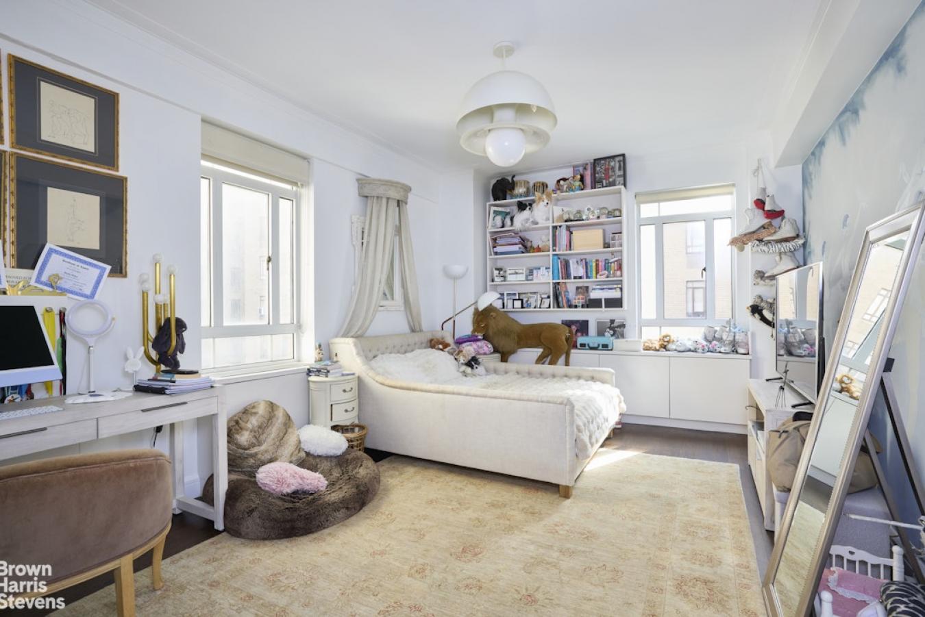 New York, New York, 10023, United States, 2 Bedrooms Bedrooms, ,2 BathroomsBathrooms,Residential,For Sale,2012417