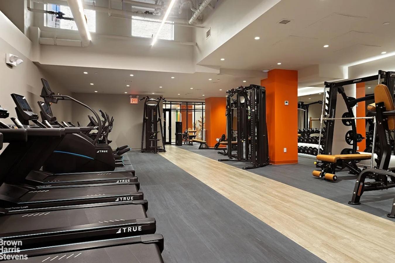 New York, New York, 10023, United States, 2 Bedrooms Bedrooms, ,2 BathroomsBathrooms,Residential,For Sale,2012417