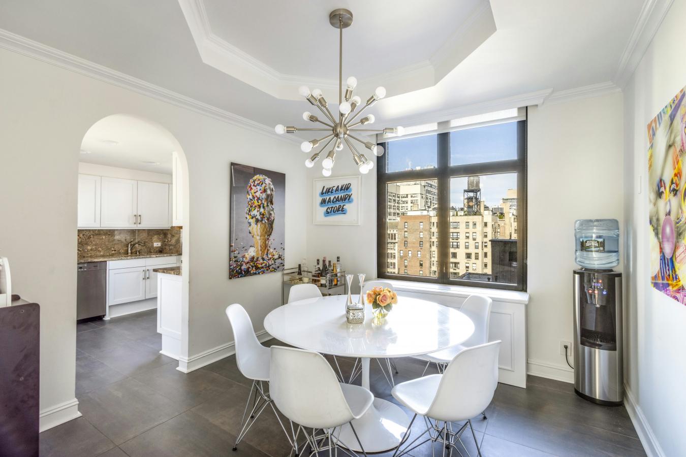 New York, New York, 10021, United States, 2 Bedrooms Bedrooms, ,2 BathroomsBathrooms,Residential,For Sale,2012412