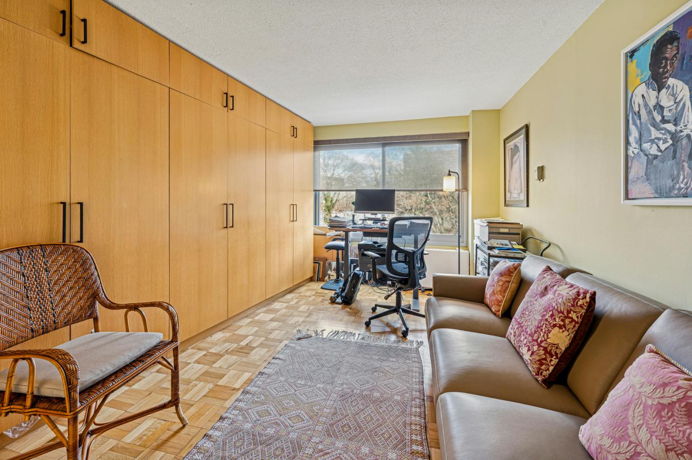 Riverdale, New York, 10471, United States, 2 Bedrooms Bedrooms, ,2 BathroomsBathrooms,Residential,For Sale,2012406