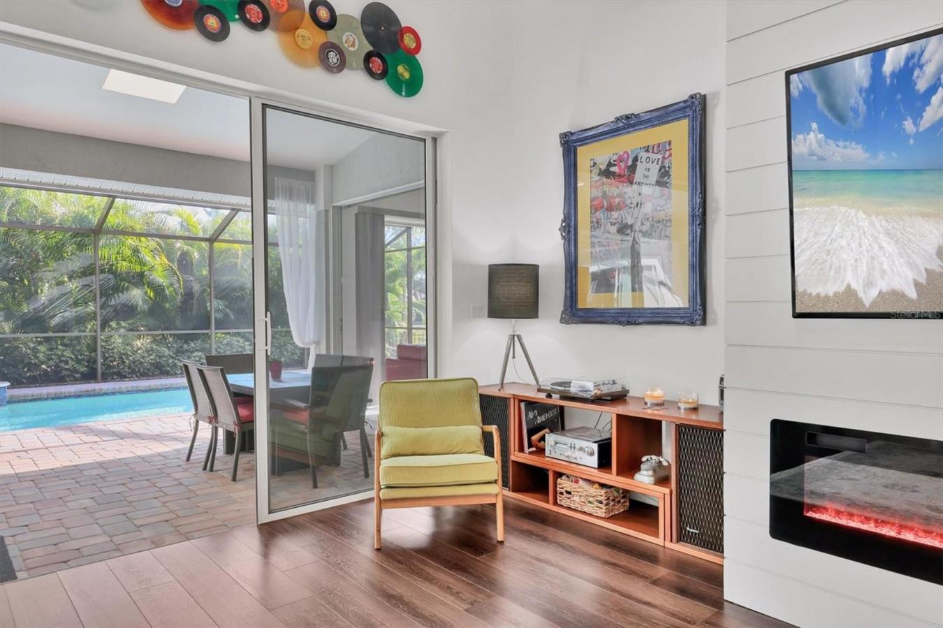 SARASOTA, Sarasota, 34235, United States, 3 Bedrooms Bedrooms, ,3 BathroomsBathrooms,Residential,For Sale,2012633