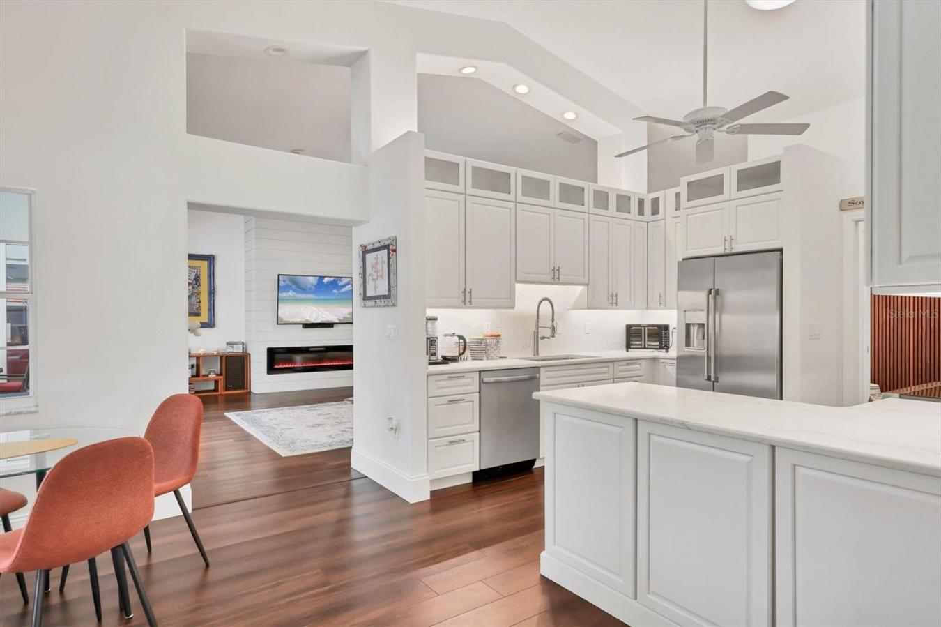 SARASOTA, Sarasota, 34235, United States, 3 Bedrooms Bedrooms, ,3 BathroomsBathrooms,Residential,For Sale,2012633