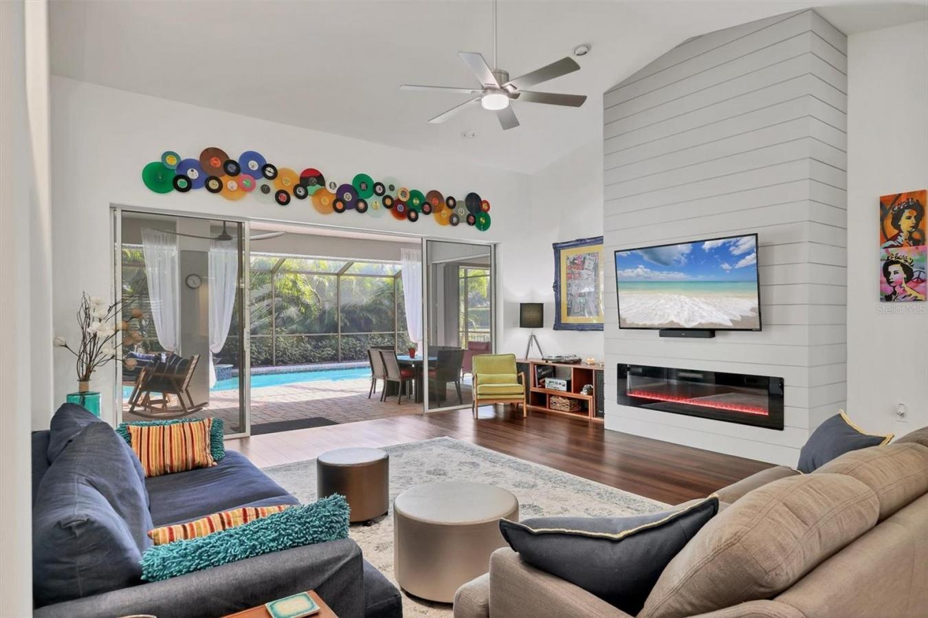 SARASOTA, Sarasota, 34235, United States, 3 Bedrooms Bedrooms, ,3 BathroomsBathrooms,Residential,For Sale,2012633