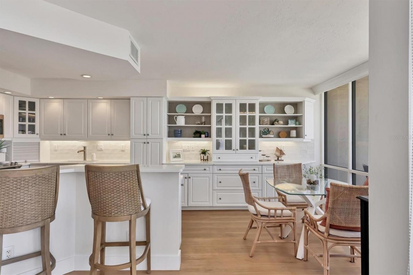 SARASOTA, Sarasota, 34242, United States, 2 Bedrooms Bedrooms, ,2 BathroomsBathrooms,Residential,For Sale,2012632