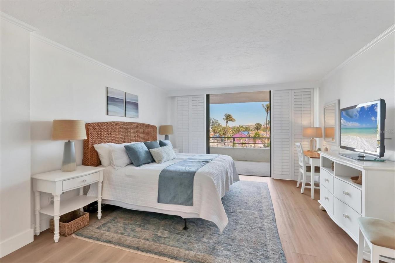 SARASOTA, Sarasota, 34242, United States, 2 Bedrooms Bedrooms, ,2 BathroomsBathrooms,Residential,For Sale,2012632