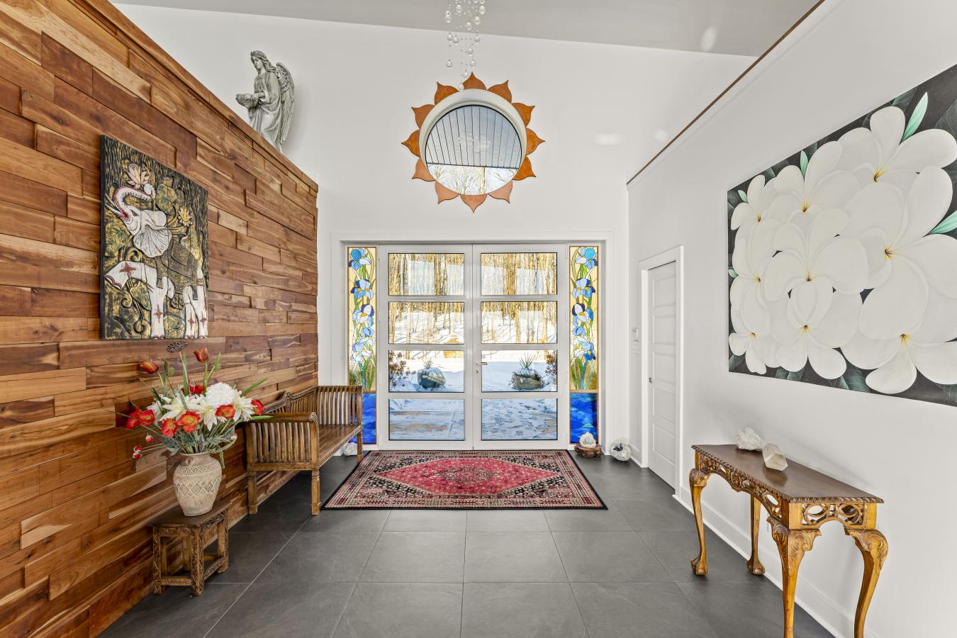 Canton de Hatley, QC, J0B 2C0, Canada, 3 Bedrooms Bedrooms, ,4 BathroomsBathrooms,Residential,For Sale,2012630