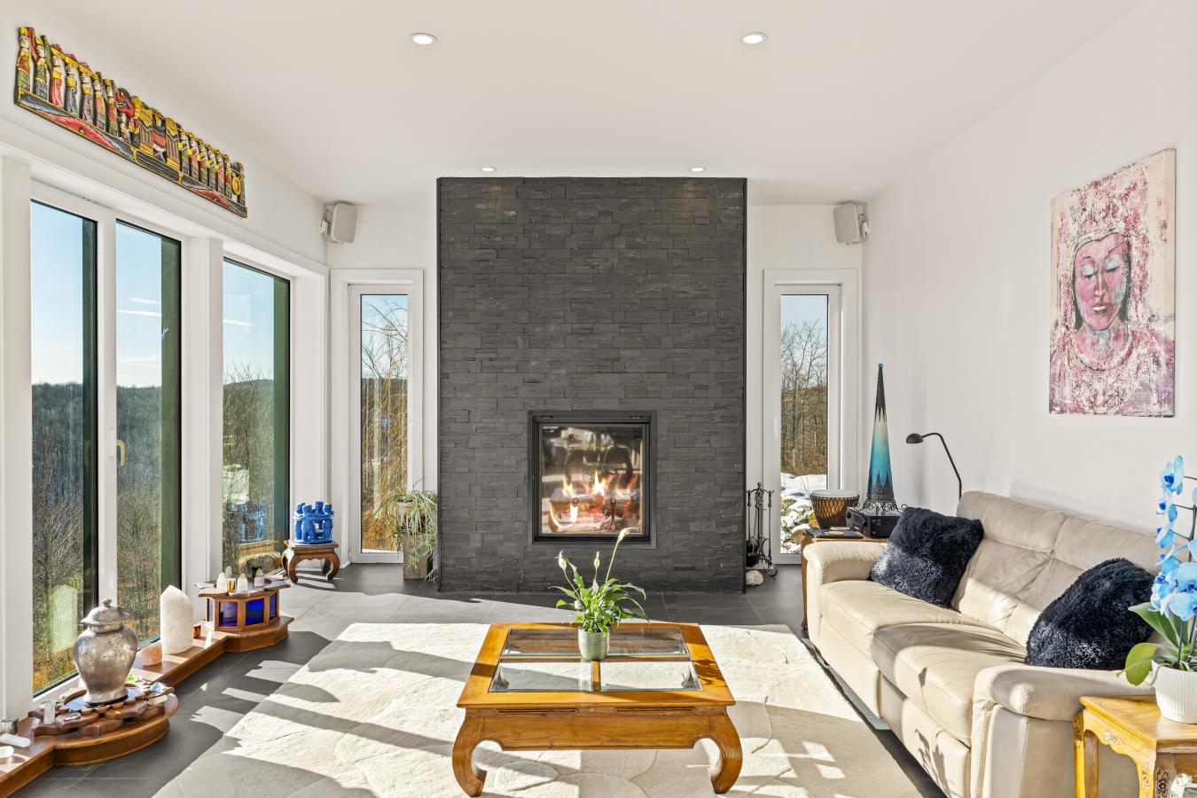 Canton de Hatley, QC, J0B 2C0, Canada, 3 Bedrooms Bedrooms, ,4 BathroomsBathrooms,Residential,For Sale,2012630