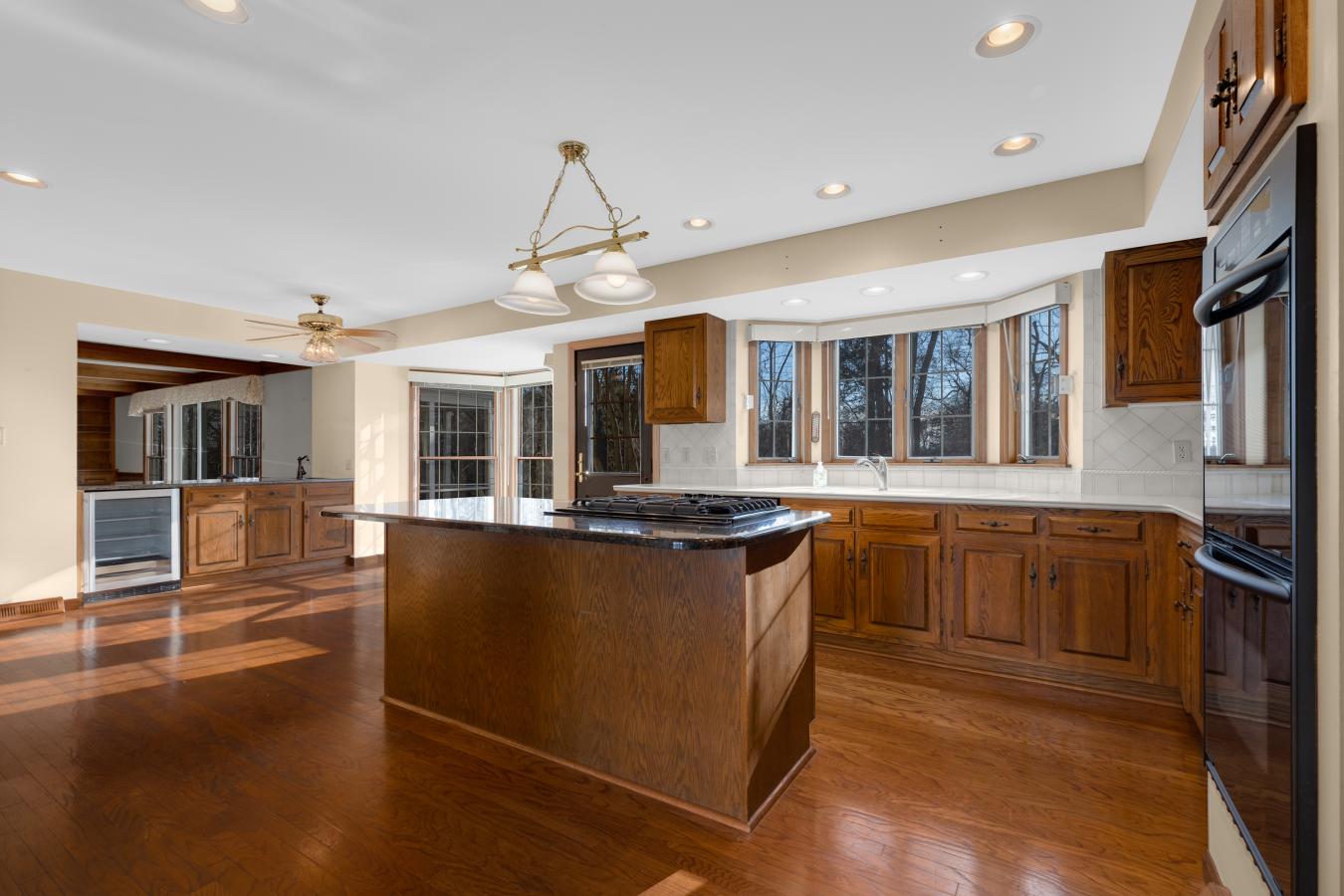 Town and Country, Missouri, 63017, United States, 4 Bedrooms Bedrooms, ,3 BathroomsBathrooms,Residential,For Sale,2012629