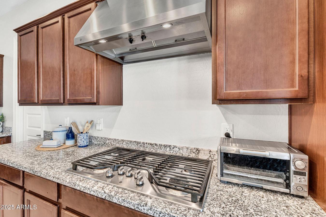 Gilbert, Maricopa, 85298, United States, 5 Bedrooms Bedrooms, ,2 BathroomsBathrooms,Residential,For Sale,2012627