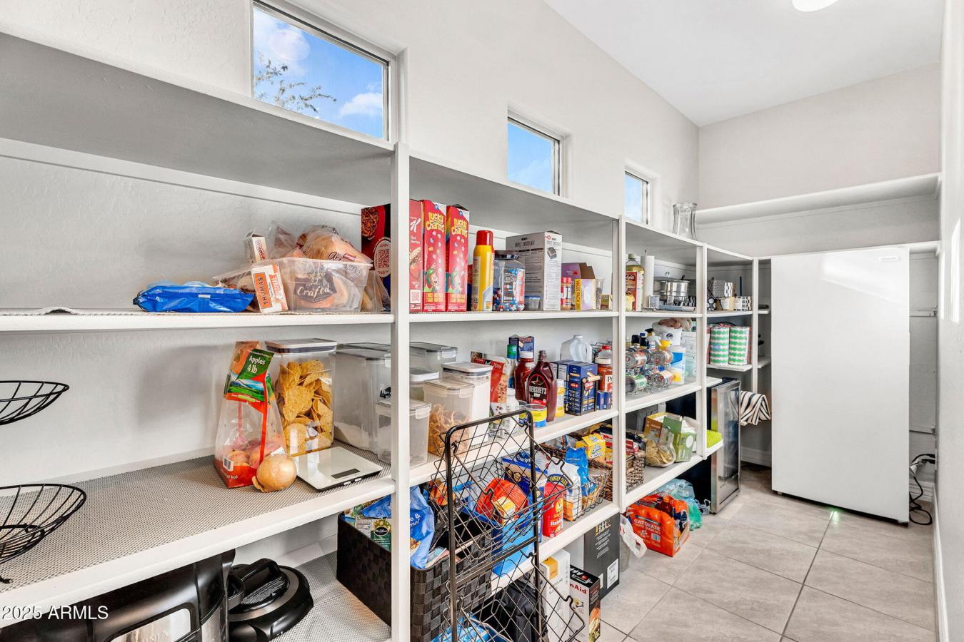 Gilbert, Maricopa, 85298, United States, 5 Bedrooms Bedrooms, ,2 BathroomsBathrooms,Residential,For Sale,2012627