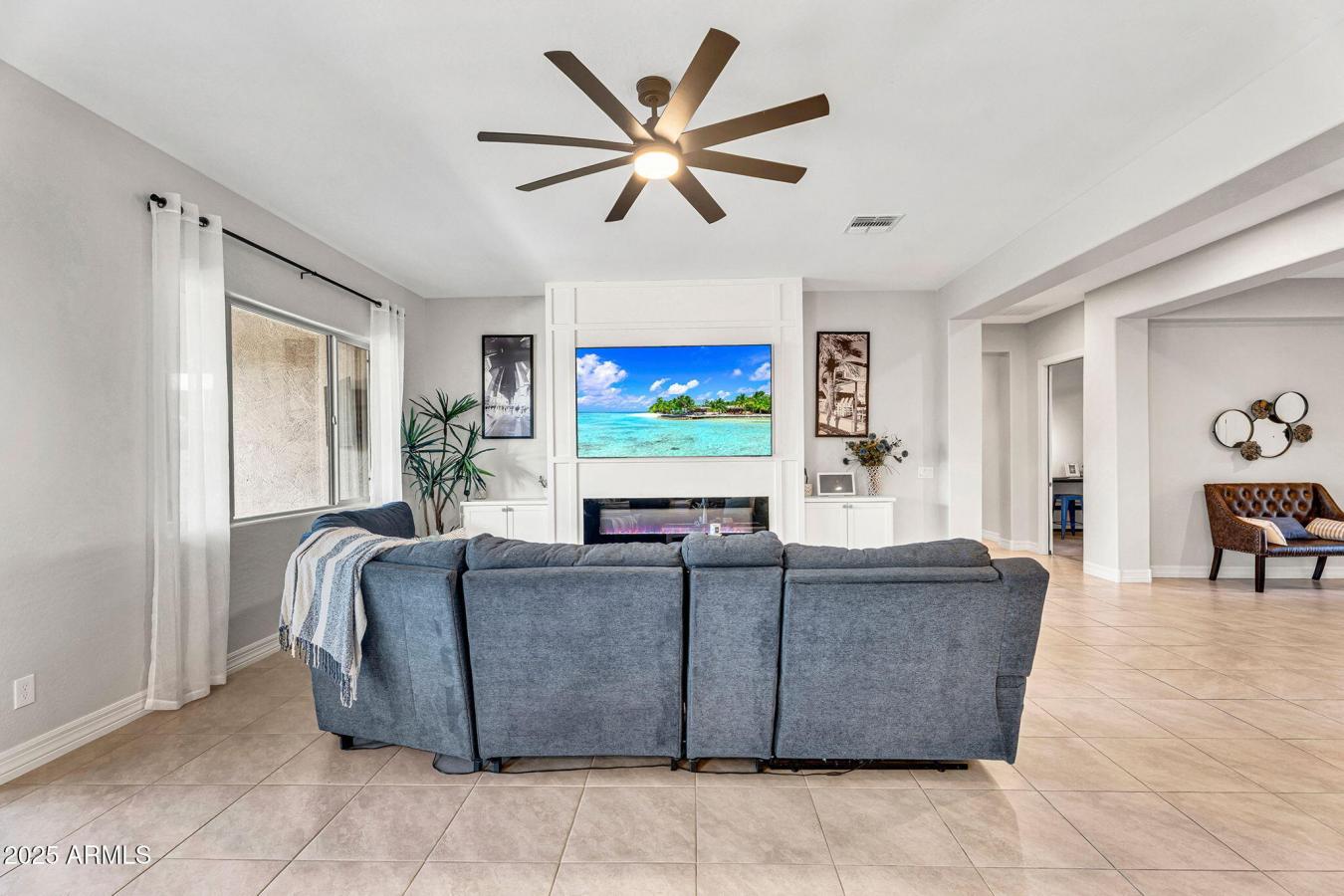 Gilbert, Maricopa, 85298, United States, 5 Bedrooms Bedrooms, ,2 BathroomsBathrooms,Residential,For Sale,2012627