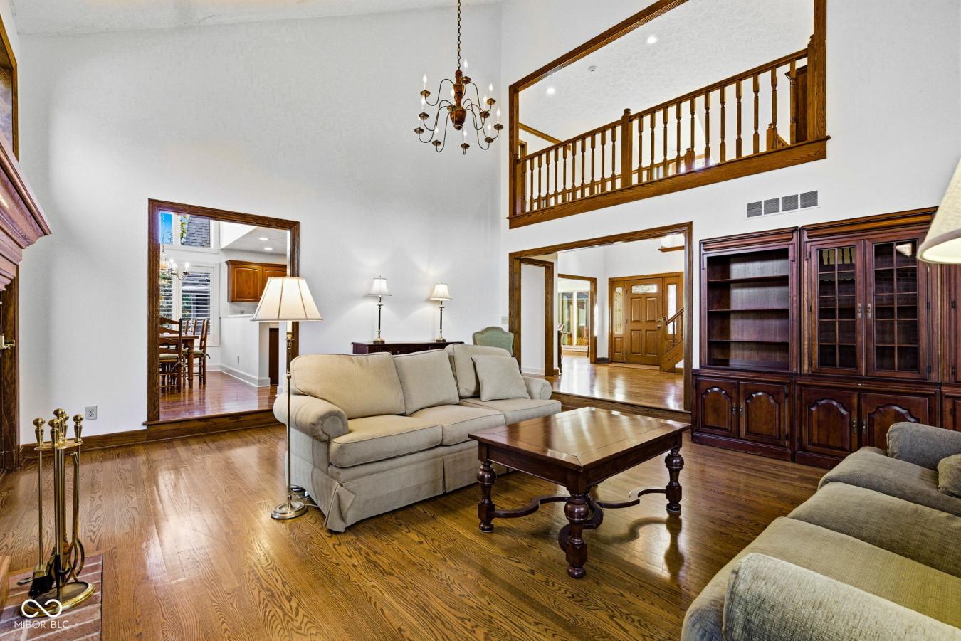 Carmel, Hamilton, 46033, United States, 5 Bedrooms Bedrooms, ,4 BathroomsBathrooms,Residential,For Sale,2013379