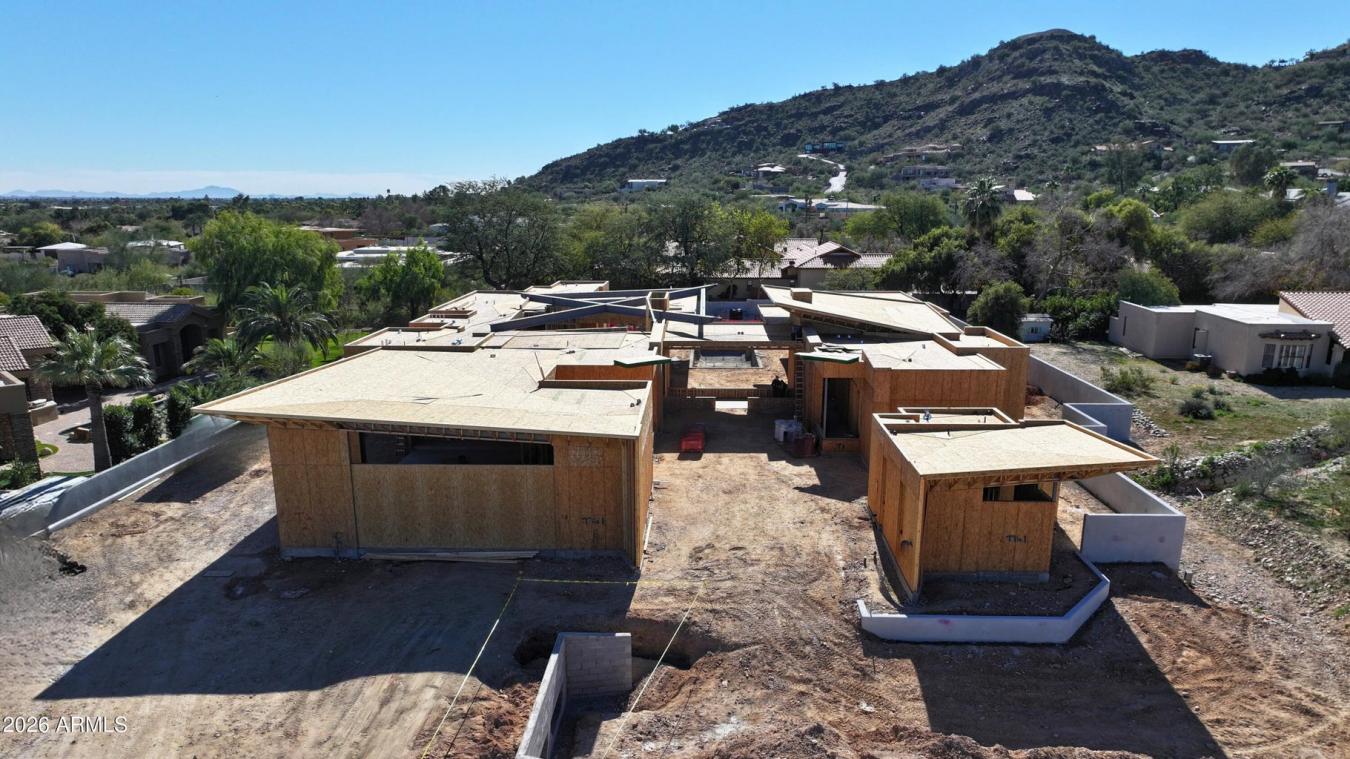 Paradise Valley, Arizona, 85253, United States, 4 Bedrooms Bedrooms, ,7 BathroomsBathrooms,Residential,For Sale,2012404