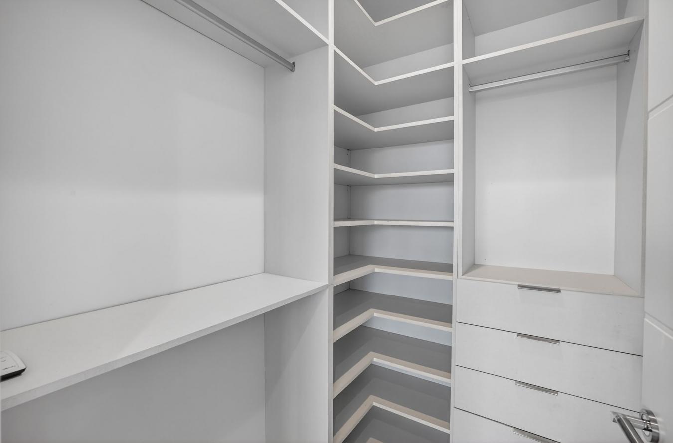 Fort Lauderdale, Florida, 33301, United States, 4 Bedrooms Bedrooms, ,4 BathroomsBathrooms,Residential,For Sale,2012403