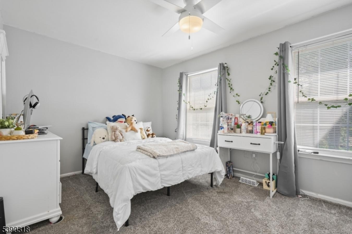 Welcome to 157 Setter Place, in the desirable Country Village Communit – image 13