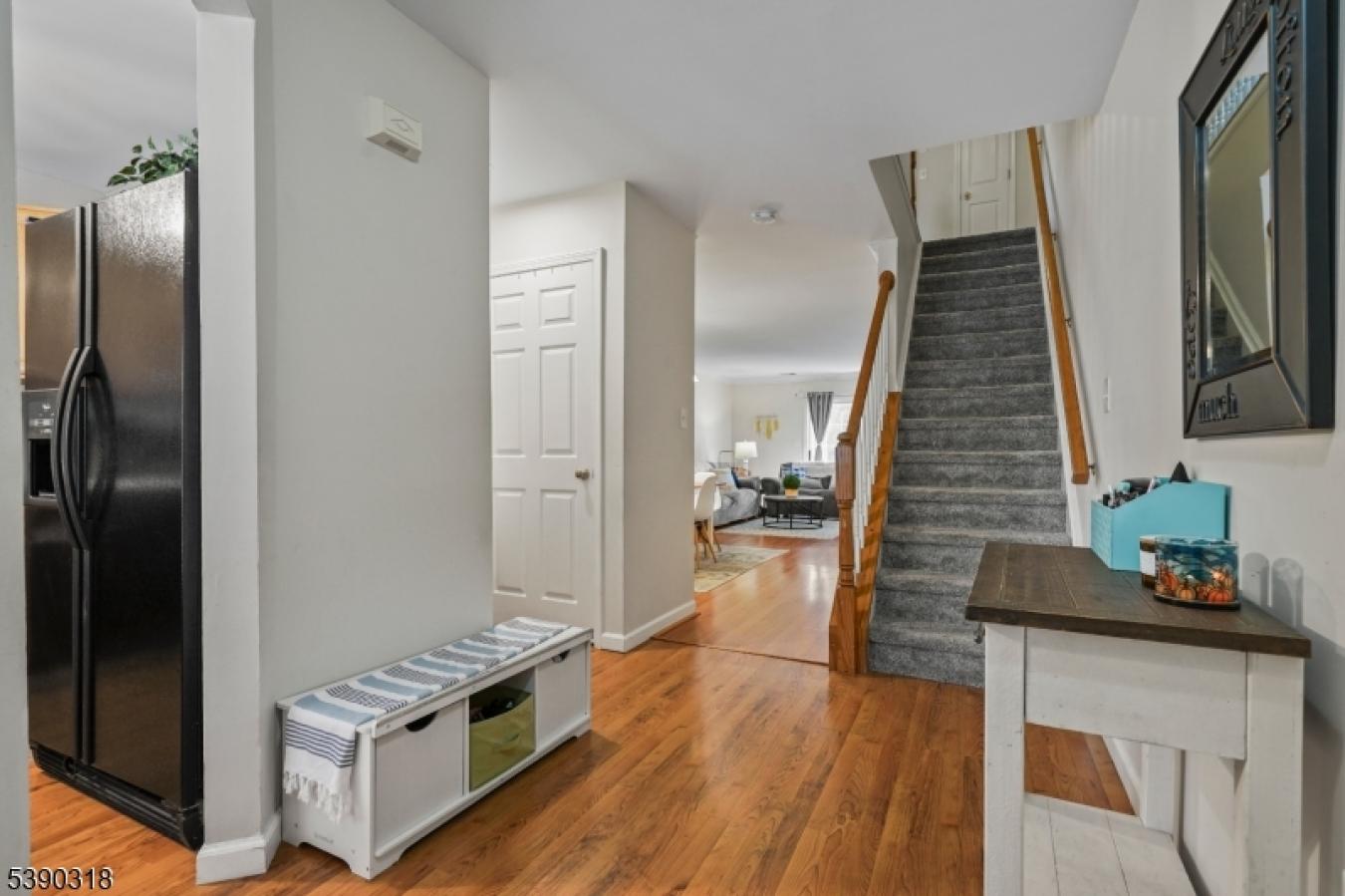 Welcome to 157 Setter Place, in the desirable Country Village Communit – image 3