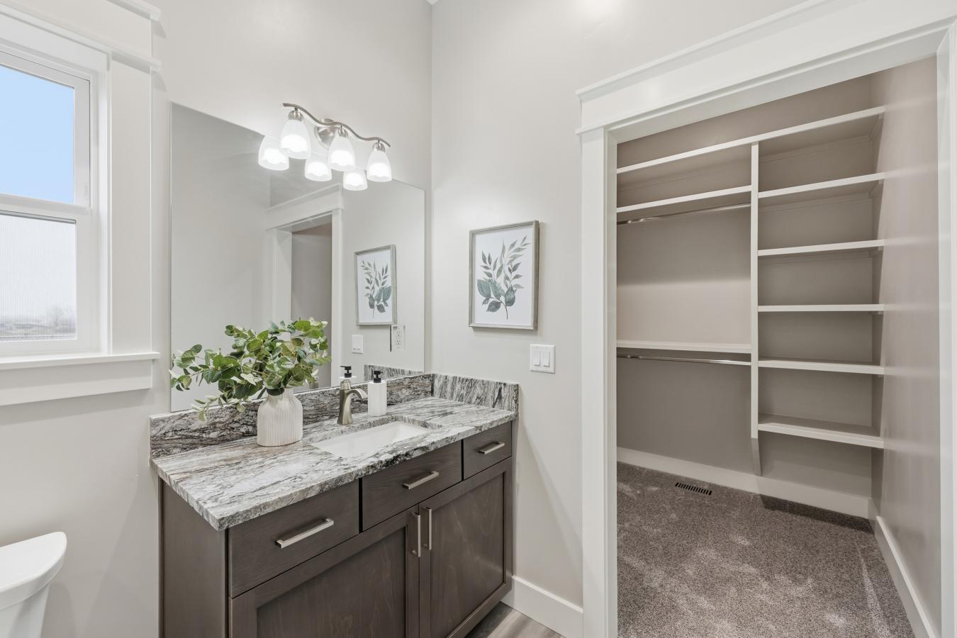 Middleton, Canyon, 83644, United States, 4 Bedrooms Bedrooms, ,3 BathroomsBathrooms,Residential,For Sale,2012624