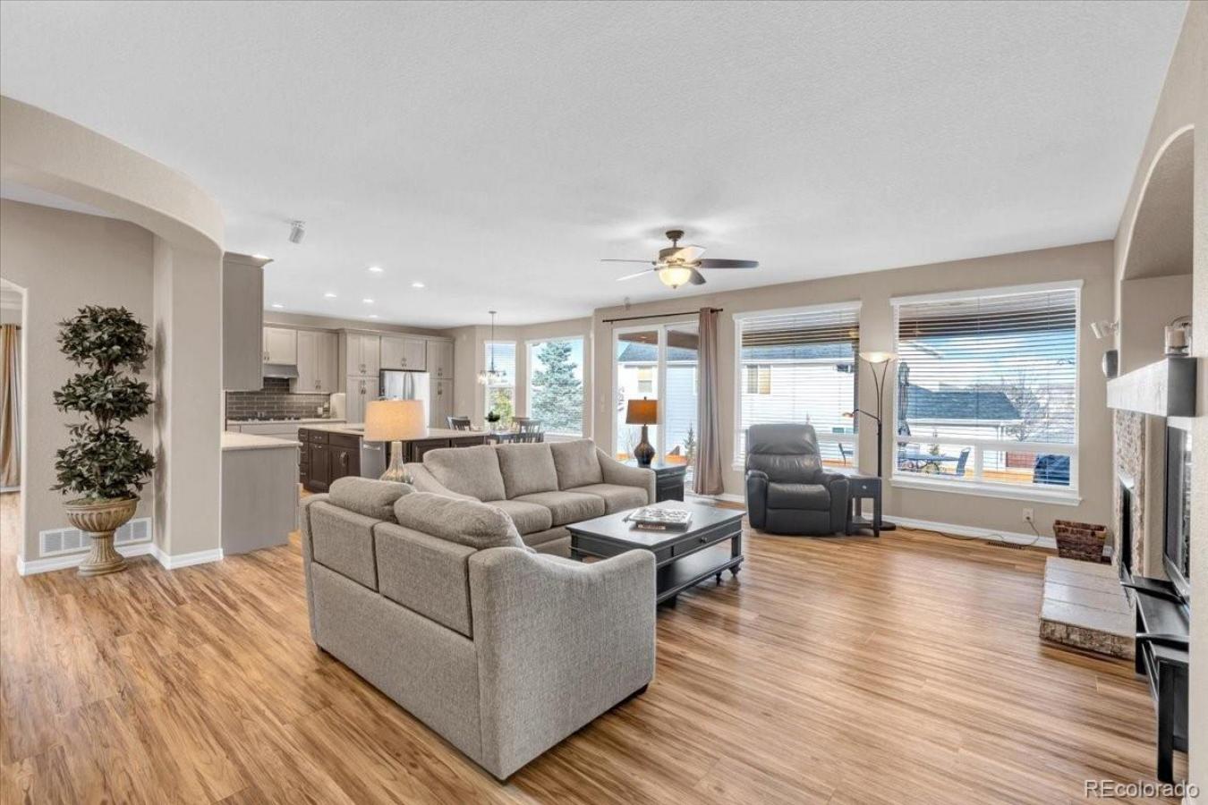 Castle Rock, Douglas, 80108, United States, 5 Bedrooms Bedrooms, ,3 BathroomsBathrooms,Residential,For Sale,2012625