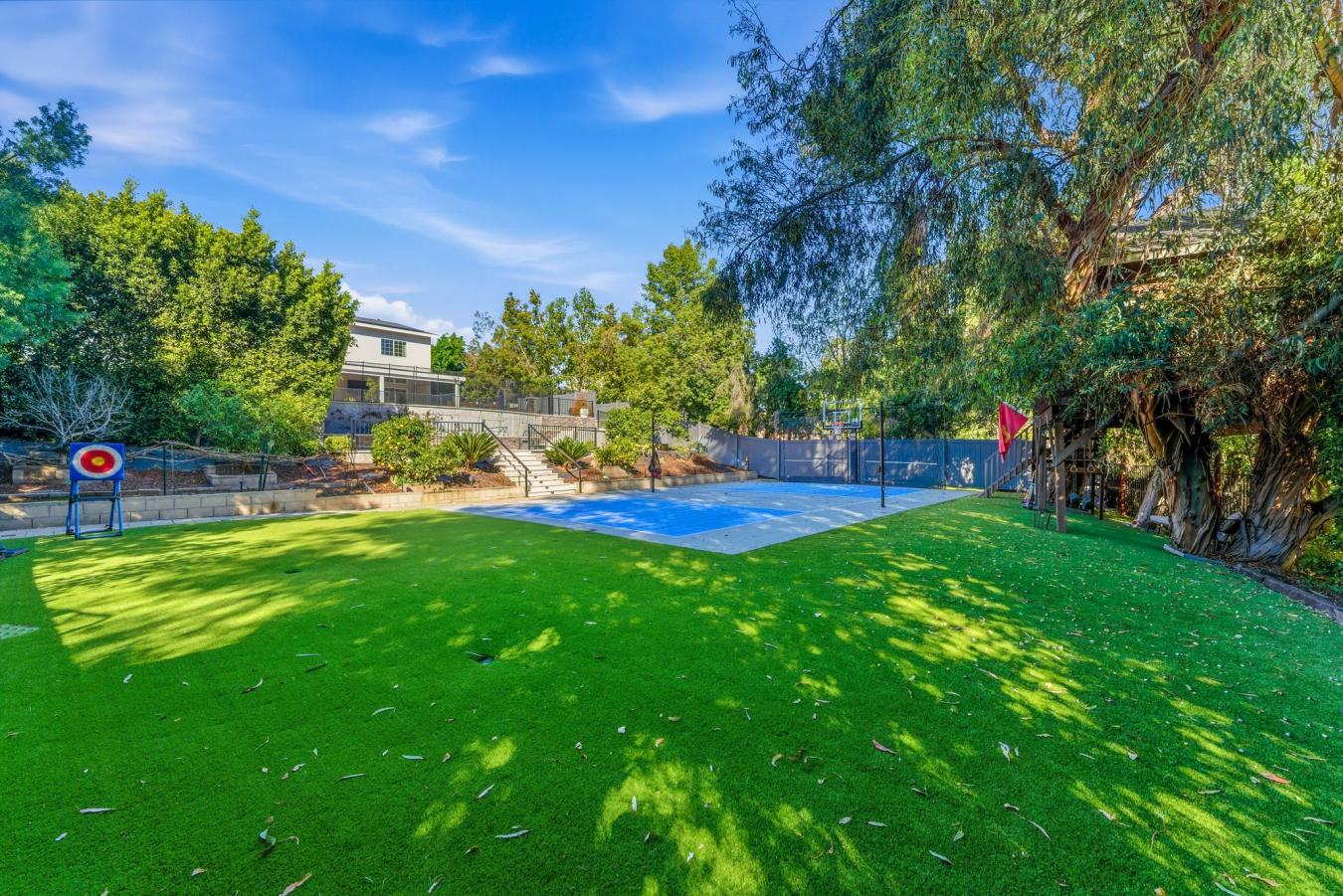 Fullerton, California, 92833, United States, 6 Bedrooms Bedrooms, ,5 BathroomsBathrooms,Residential,For Sale,2012402