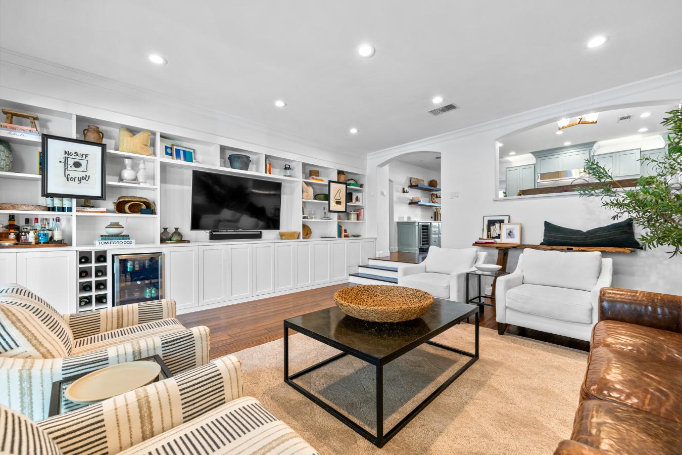 Fullerton, California, 92833, United States, 6 Bedrooms Bedrooms, ,5 BathroomsBathrooms,Residential,For Sale,2012402