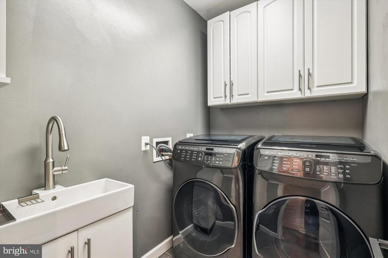 ANNAPOLIS, ANNE ARUNDEL, 21401, United States, 5 Bedrooms Bedrooms, ,4 BathroomsBathrooms,Residential,For Sale,2012623