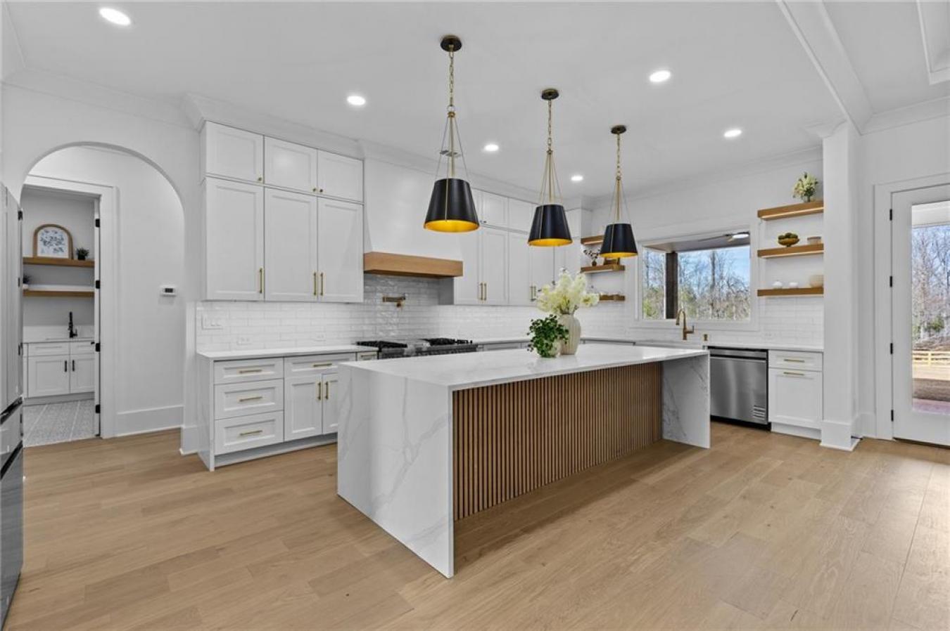 Bethlehem, Barrow - GA, 30620, United States, 5 Bedrooms Bedrooms, ,5 BathroomsBathrooms,Residential,For Sale,2012799