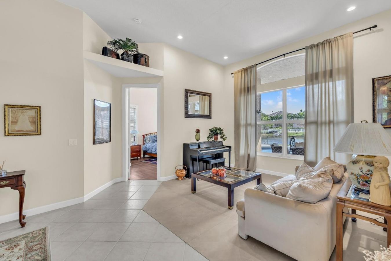 Coral Springs, Broward, 33076, United States, 4 Bedrooms Bedrooms, ,3 BathroomsBathrooms,Residential,For Sale,2012795