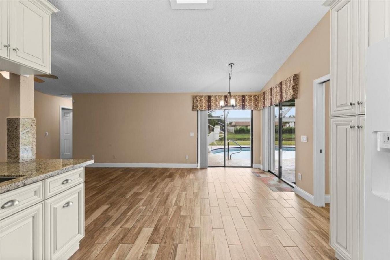 Wellington, Palm Beach, 33414, United States, 4 Bedrooms Bedrooms, ,2 BathroomsBathrooms,Residential,For Sale,2012794