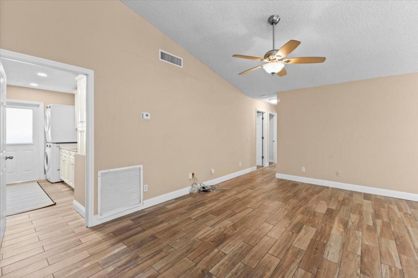 Wellington, Palm Beach, 33414, United States, 4 Bedrooms Bedrooms, ,2 BathroomsBathrooms,Residential,For Sale,2012794