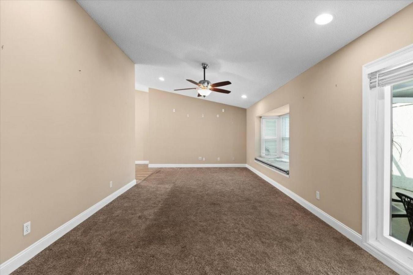 Wellington, Palm Beach, 33414, United States, 4 Bedrooms Bedrooms, ,2 BathroomsBathrooms,Residential,For Sale,2012794