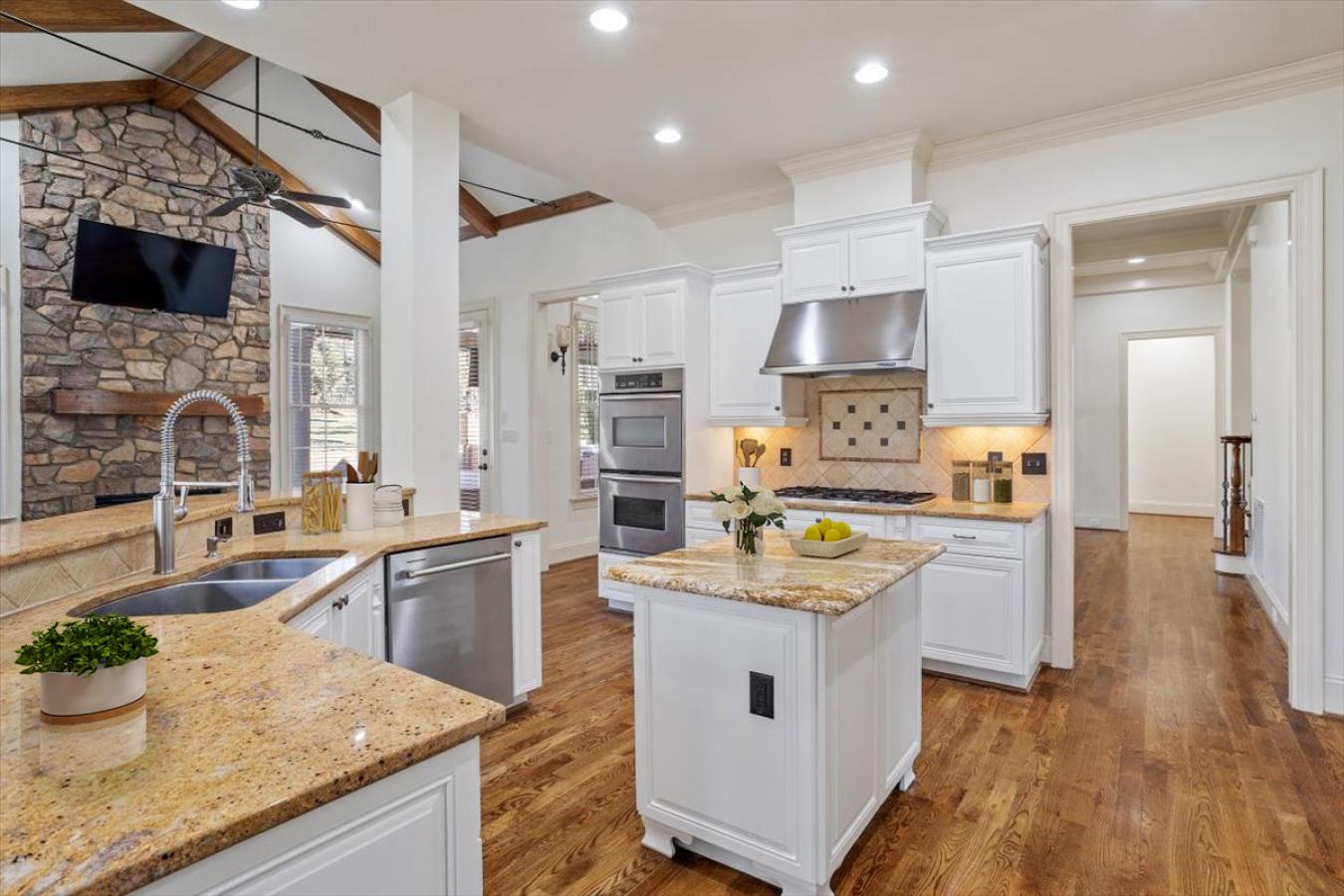 Raleigh, Wake, 27613, United States, 4 Bedrooms Bedrooms, ,4 BathroomsBathrooms,Residential,For Sale,2013124