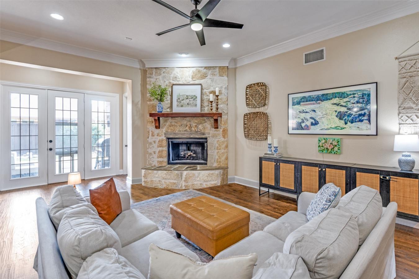 The Colony, Denton, 75056, United States, 4 Bedrooms Bedrooms, ,-2 BathroomBathrooms,Residential,For Sale,2012792