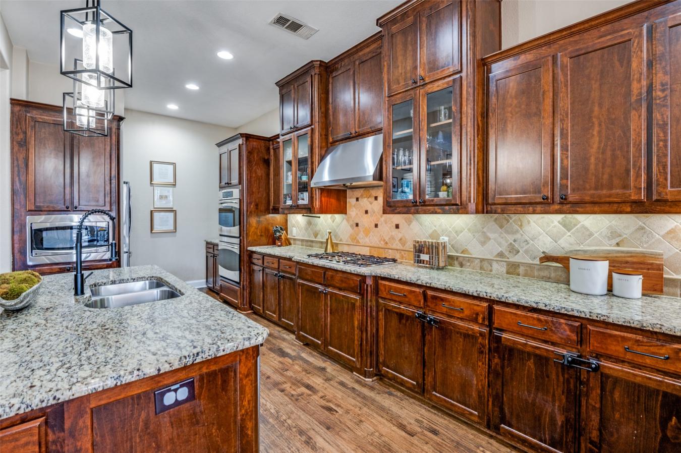 The Colony, Denton, 75056, United States, 4 Bedrooms Bedrooms, ,-2 BathroomBathrooms,Residential,For Sale,2012792