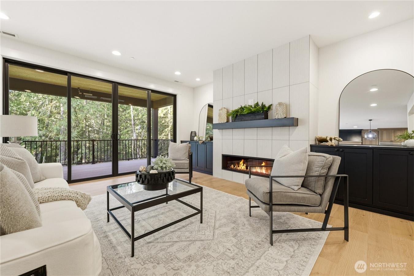 Preston, King, 98050, United States, 5 Bedrooms Bedrooms, ,3 BathroomsBathrooms,Residential,For Sale,2012793