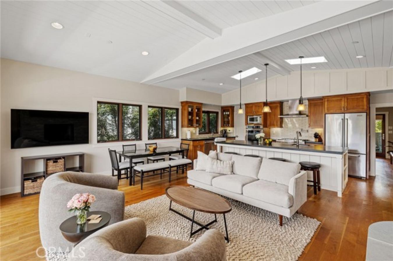 Hermosa Beach, Los Angeles, 90254, United States, 6 Bedrooms Bedrooms, ,5 BathroomsBathrooms,Residential,For Sale,2012788