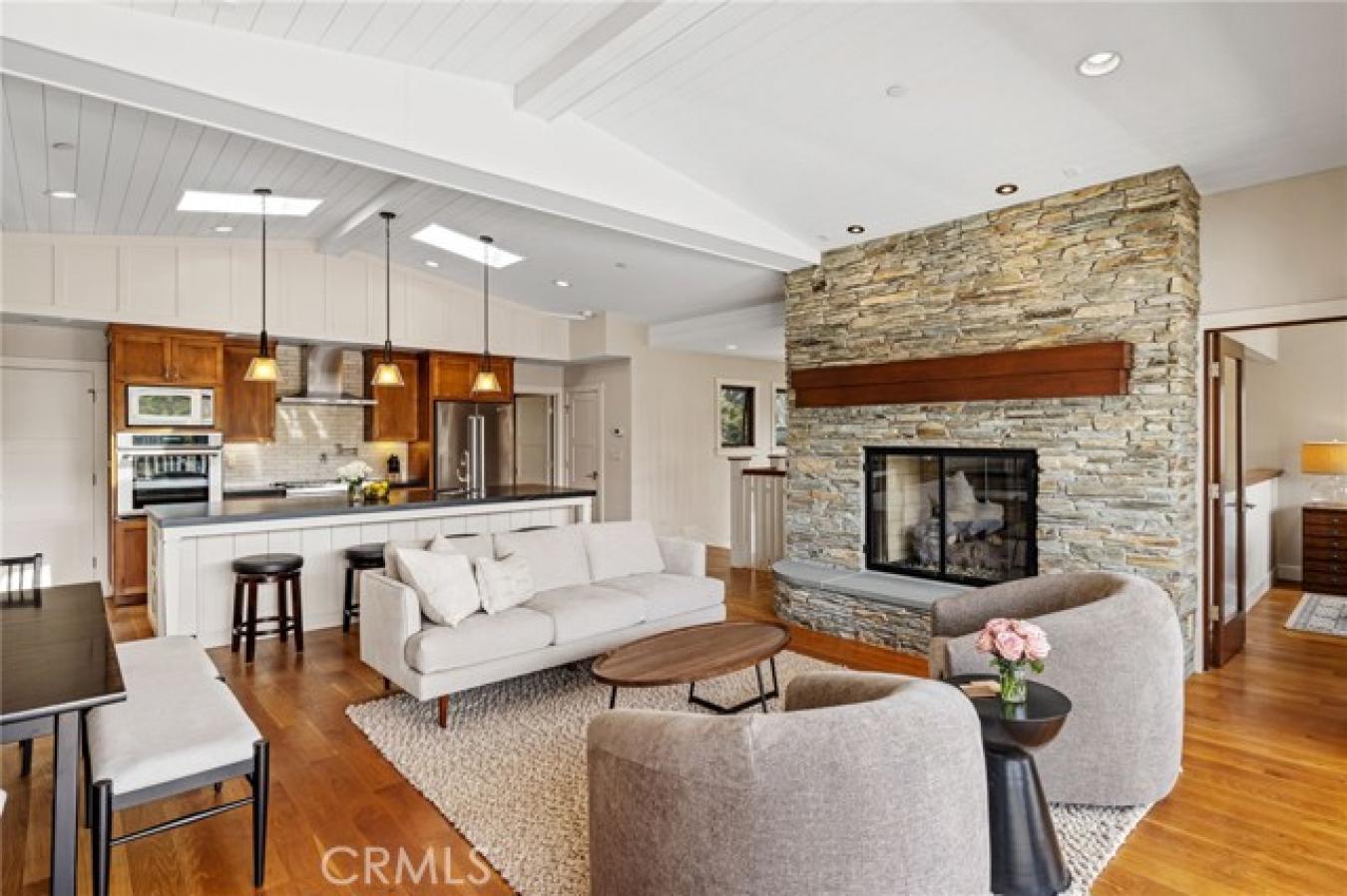 Hermosa Beach, Los Angeles, 90254, United States, 6 Bedrooms Bedrooms, ,5 BathroomsBathrooms,Residential,For Sale,2012788