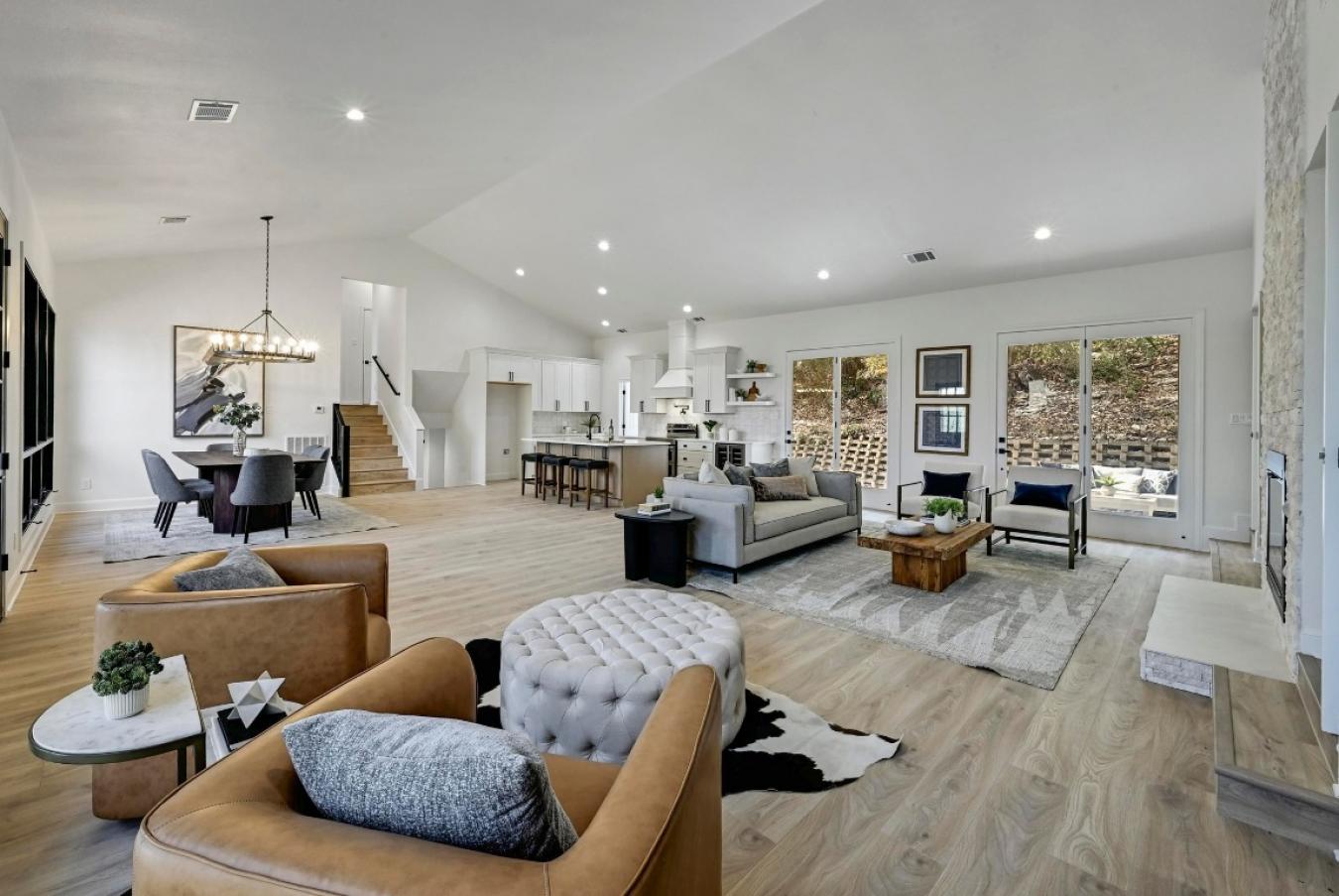 Austin, Travis, 78731, United States, 4 Bedrooms Bedrooms, ,3 BathroomsBathrooms,Residential,For Sale,2012787