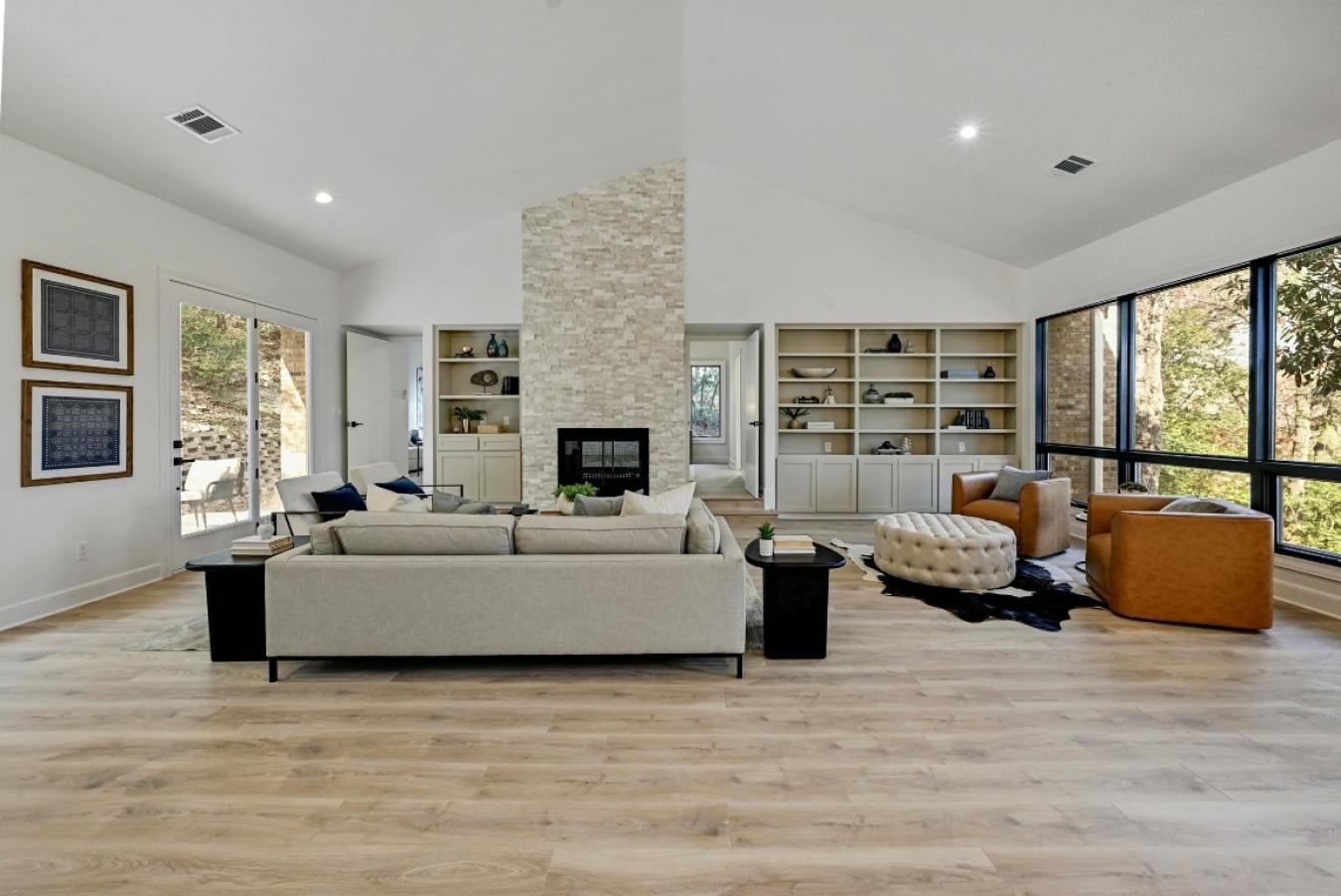 Austin, Travis, 78731, United States, 4 Bedrooms Bedrooms, ,3 BathroomsBathrooms,Residential,For Sale,2012787