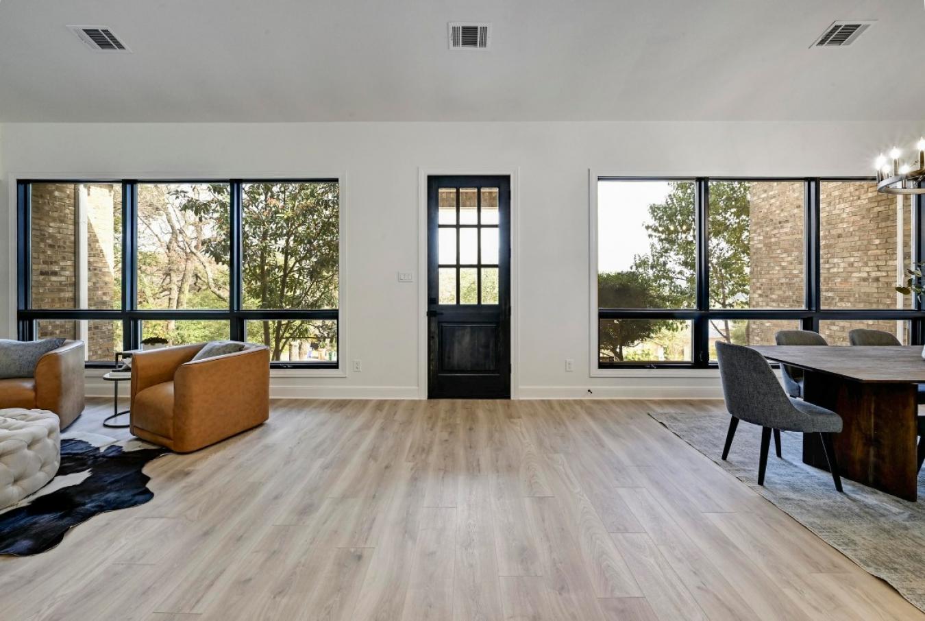 Austin, Travis, 78731, United States, 4 Bedrooms Bedrooms, ,3 BathroomsBathrooms,Residential,For Sale,2012787