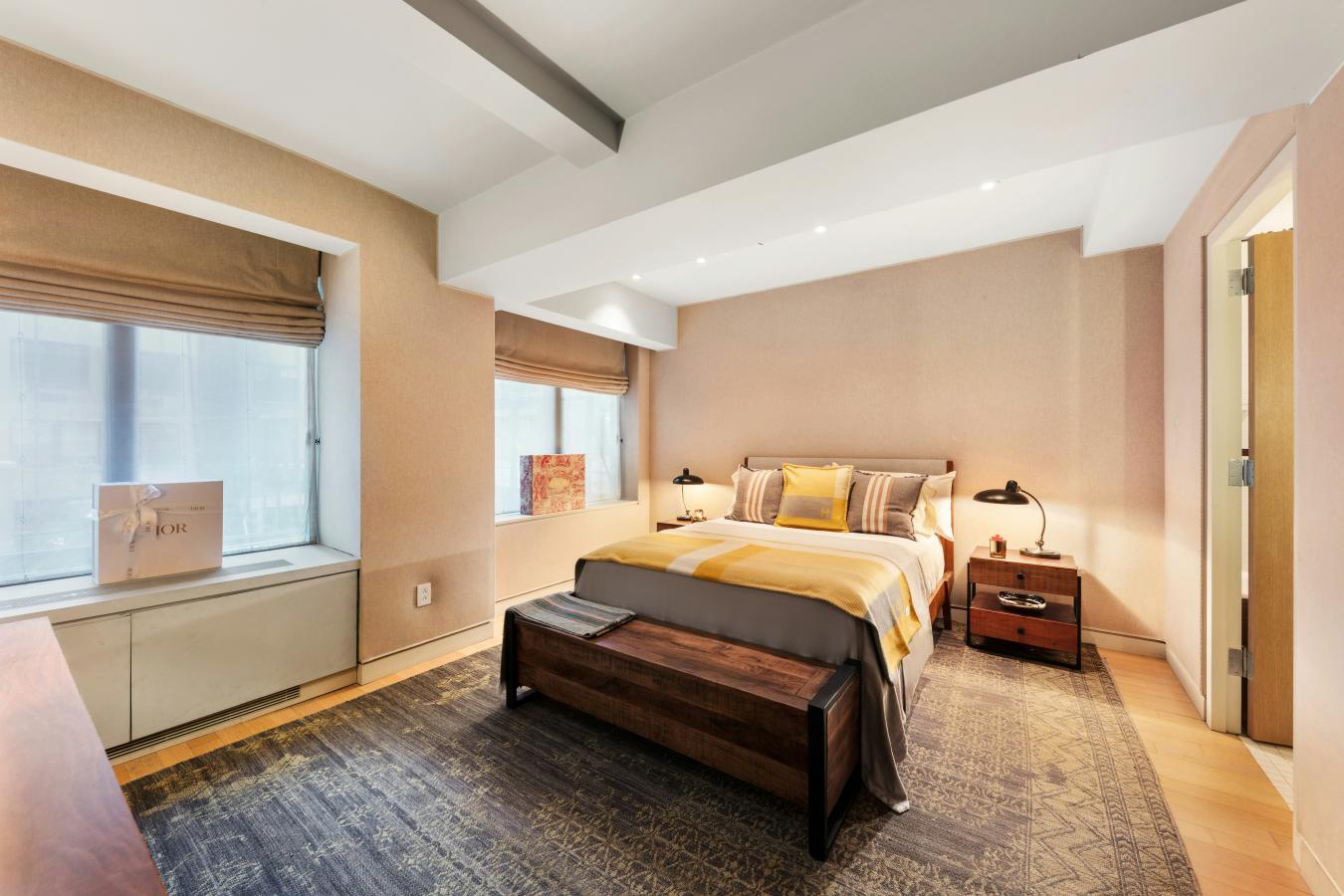 Gramercy Park, New York, 10010, United States, 2 Bedrooms Bedrooms, ,2 BathroomsBathrooms,Residential,For Sale,2012780