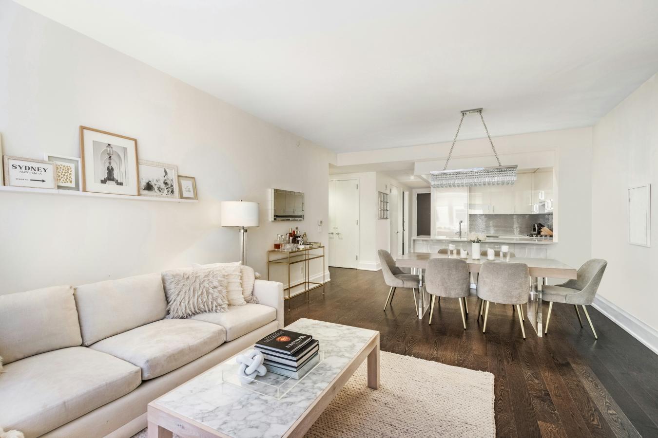 New York, New York, 10069, United States, 2 Bedrooms Bedrooms, ,2 BathroomsBathrooms,Residential,For Sale,2012776