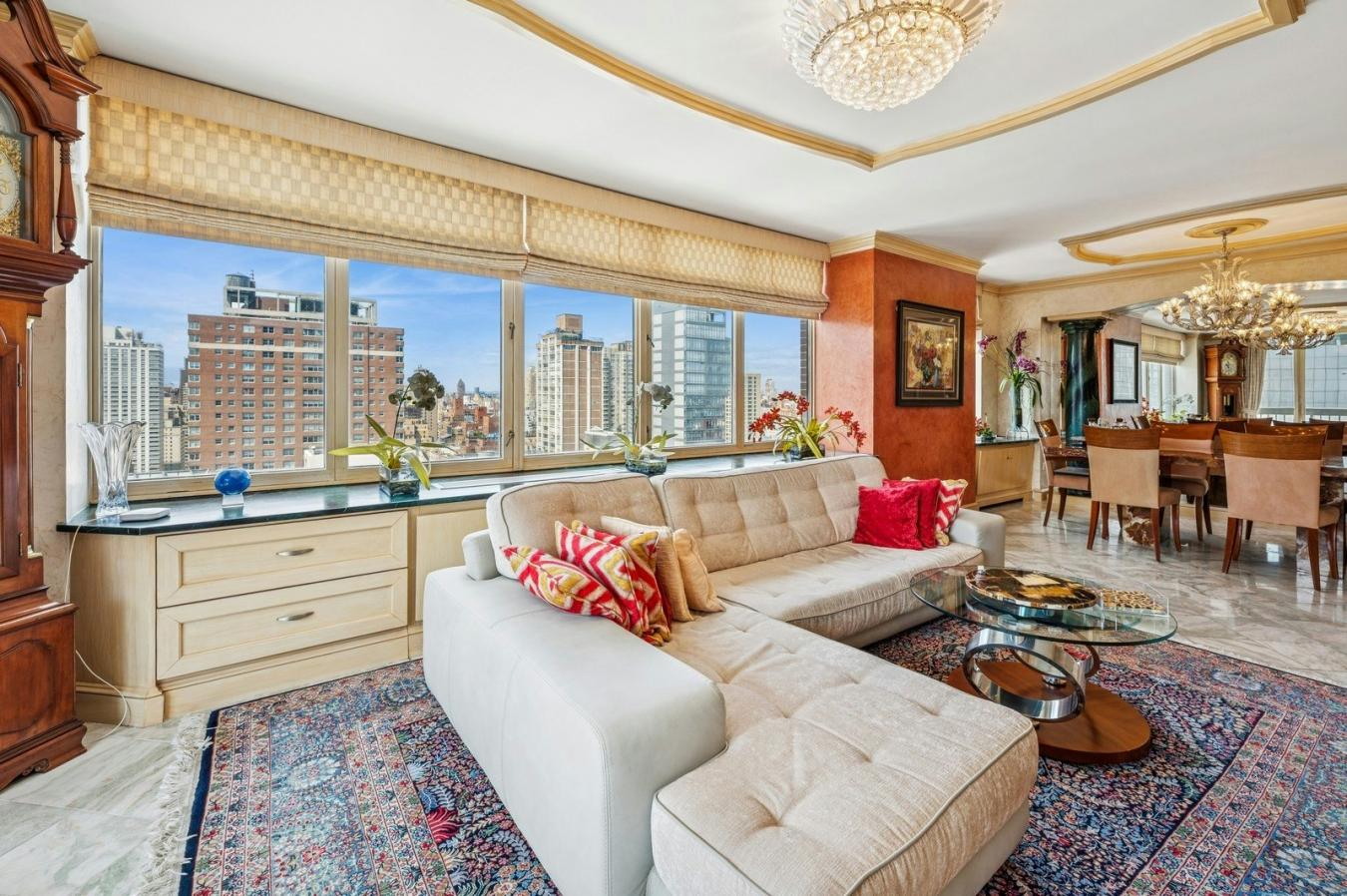 New York, New York, 10021, United States, 2 Bedrooms Bedrooms, ,2 BathroomsBathrooms,Residential,For Sale,2012772