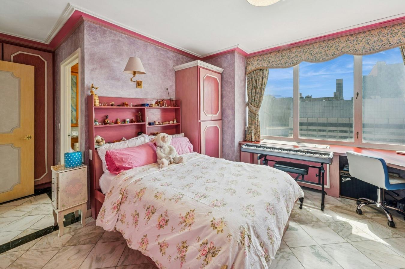 New York, New York, 10021, United States, 2 Bedrooms Bedrooms, ,2 BathroomsBathrooms,Residential,For Sale,2012772