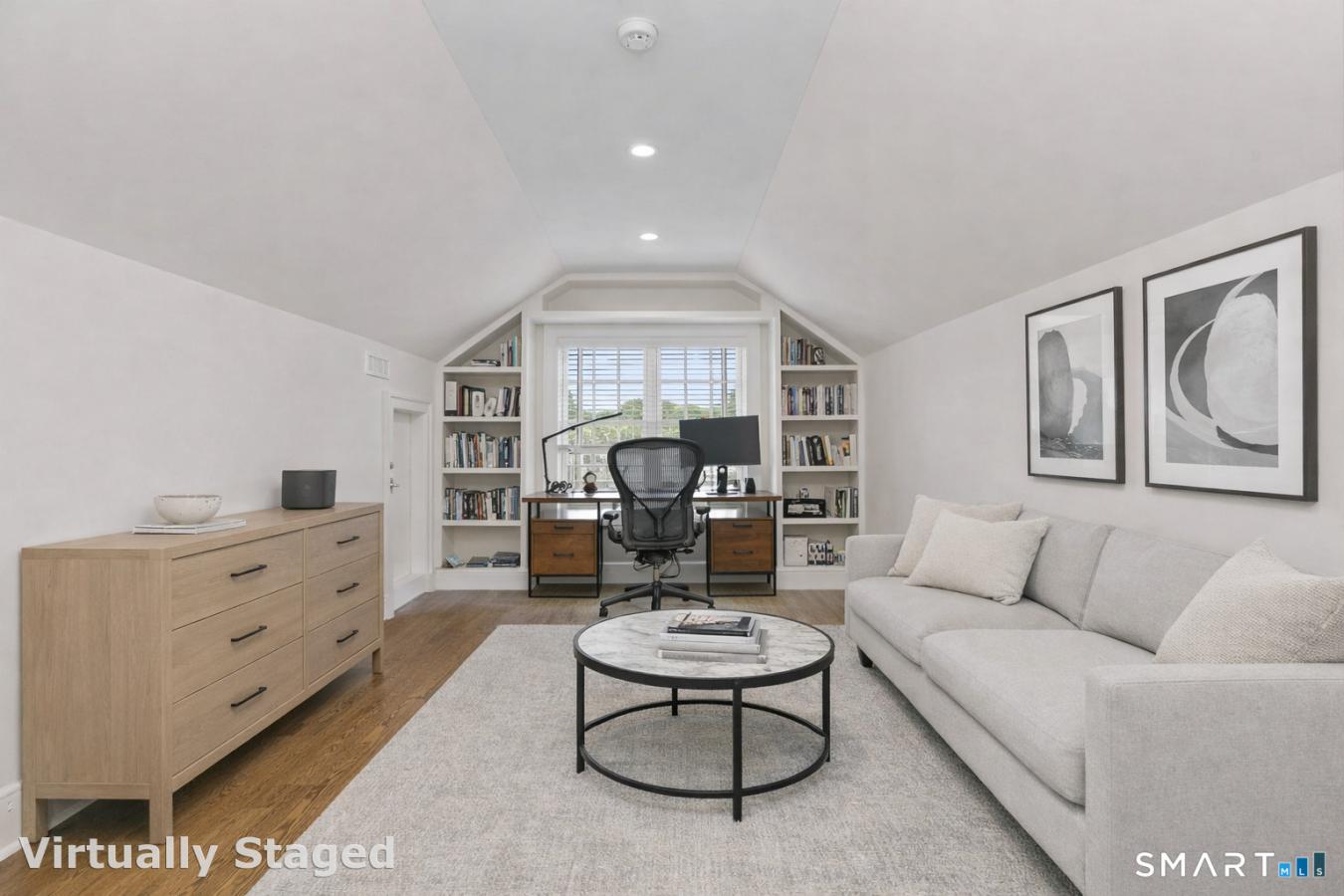 Fairfield, Connecticut, 06890, United States, 3 Bedrooms Bedrooms, ,3 BathroomsBathrooms,Residential,For Sale,2012773