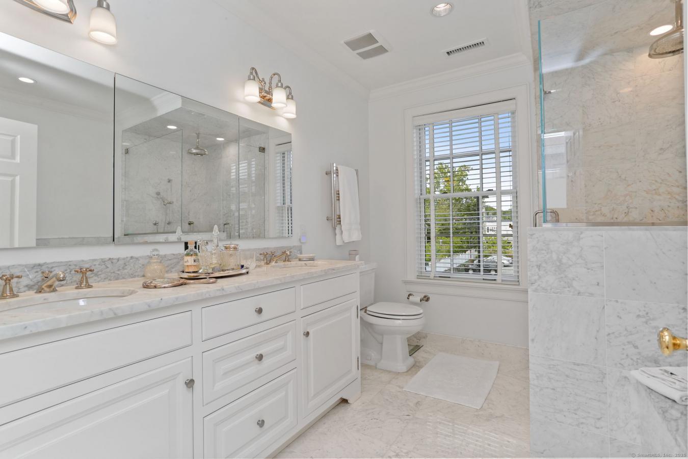 Fairfield, Connecticut, 06890, United States, 3 Bedrooms Bedrooms, ,3 BathroomsBathrooms,Residential,For Sale,2012773