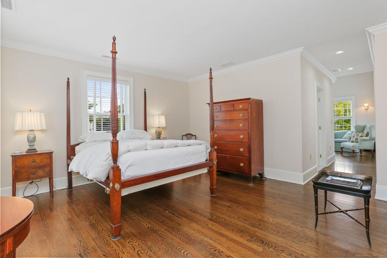 Fairfield, Connecticut, 06890, United States, 3 Bedrooms Bedrooms, ,3 BathroomsBathrooms,Residential,For Sale,2012773