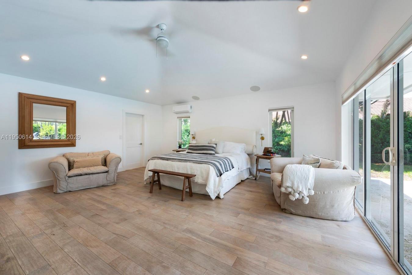 Palmetto Bay, Florida, 33157, United States, 5 Bedrooms Bedrooms, ,5 BathroomsBathrooms,Residential,For Sale,2013123