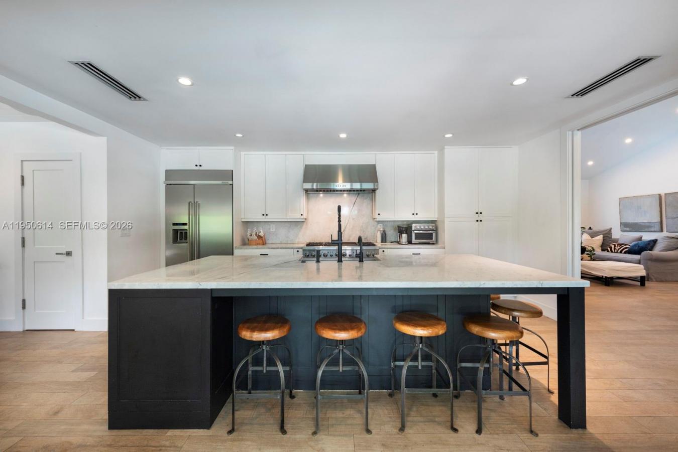 Palmetto Bay, Florida, 33157, United States, 5 Bedrooms Bedrooms, ,5 BathroomsBathrooms,Residential,For Sale,2013123