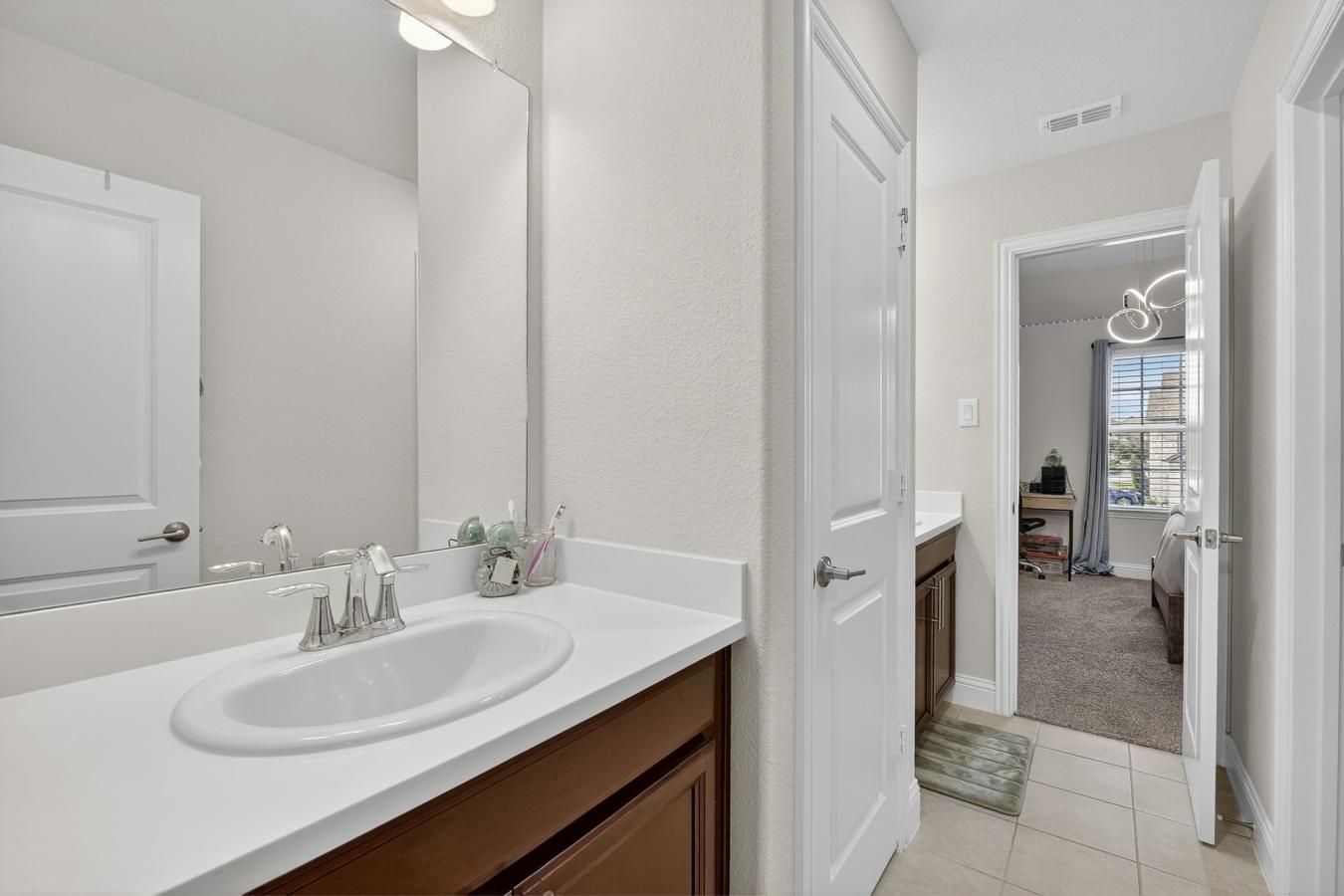 Gunter, Grayson, 75058, United States, 4 Bedrooms Bedrooms, ,3 BathroomsBathrooms,Residential,For Sale,2013119